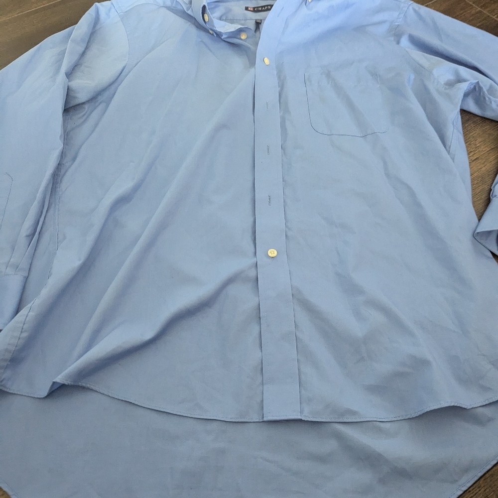 5/$20 Chaps button down - Picture 6 of 6
